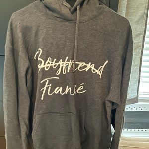 Grey fiancé sweatshirt